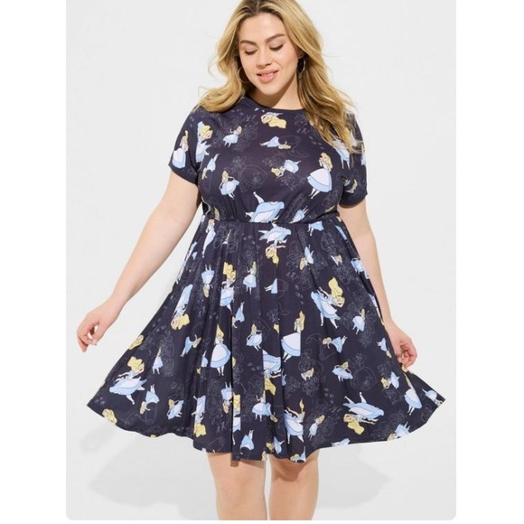 TORRID NWT Disney Alice In Wonderland Skater Dress - Picture 4 of 5